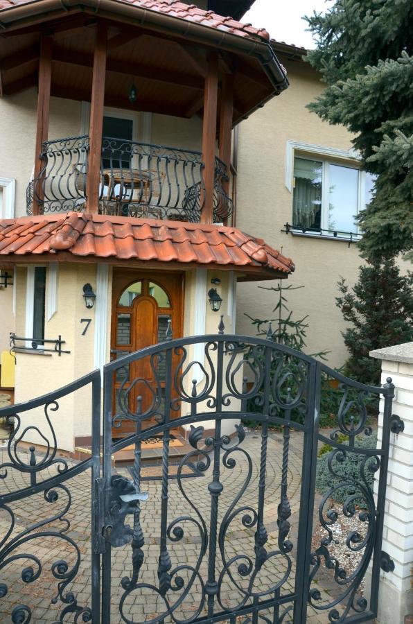 Apartament DeLuxe 1 Auschwitz Buitenkant foto